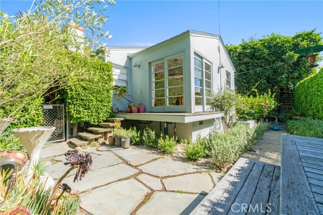 Detail Gallery Image 20 of 35 For 820 Opal St, Redondo Beach,  CA 90277 - 2 Beds | 2 Baths