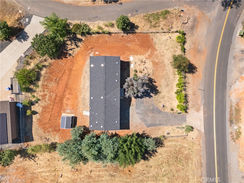 https://media.crmls.org/medias/5e184f70-843f-4dc4-b10e-e098344e78a5.jpg?preset=X-Large