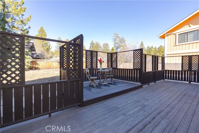 43144 Moonridge Road, Big Bear Lake CA: https://media.crmls.org/medias/5e18a9cc-508b-4198-beec-9d99c4a0ab59.jpg