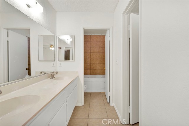 Detail Gallery Image 18 of 23 For 10402 Cimmeron Trail Dr, Adelanto,  CA 92301 - 3 Beds | 2 Baths