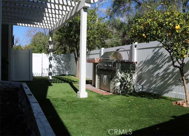 Detail Gallery Image 18 of 18 For 8 Maple Run Farm, Ladera Ranch,  CA 92694 - 3 Beds | 2/1 Baths