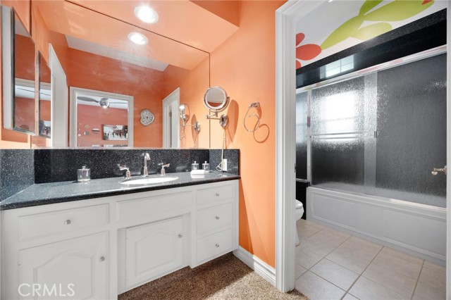 Detail Gallery Image 50 of 72 For 8905 Saint Cloud Ln, Bakersfield,  CA 93311 - 4 Beds | 4/1 Baths