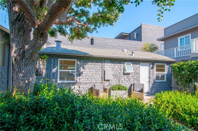 Detail Gallery Image 3 of 15 For 1145 North Coast Highway #C,  Laguna Beach,  CA 92651 - 0 Beds | 1 Baths