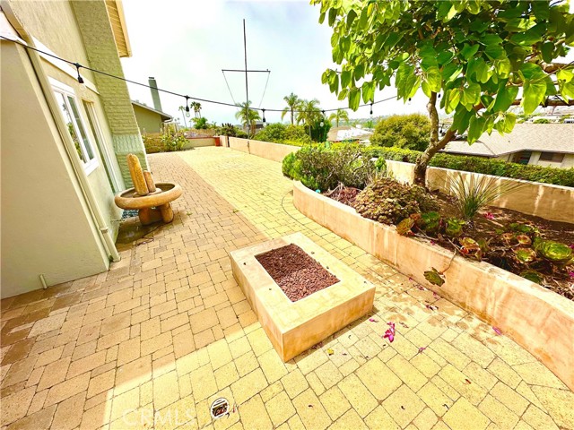 239 Via Socorro, San Clemente CA: https://media.crmls.org/medias/5e1b8408-dfce-41c5-8a10-9ebd6d296271.jpg