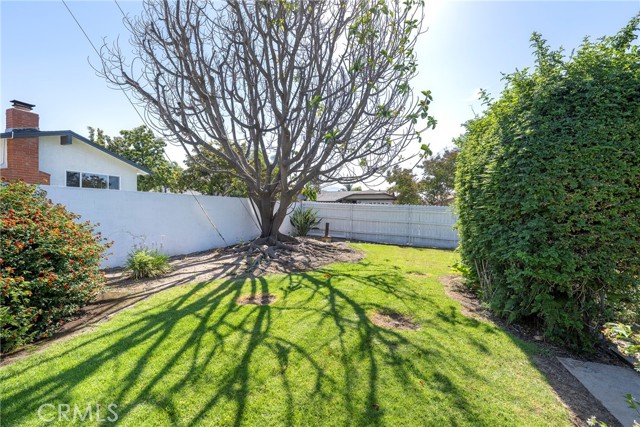228 W OLD MILL, Corona CA: https://media.crmls.org/medias/5e1b97b1-be33-4b77-abfd-2374b213dfc0.jpg