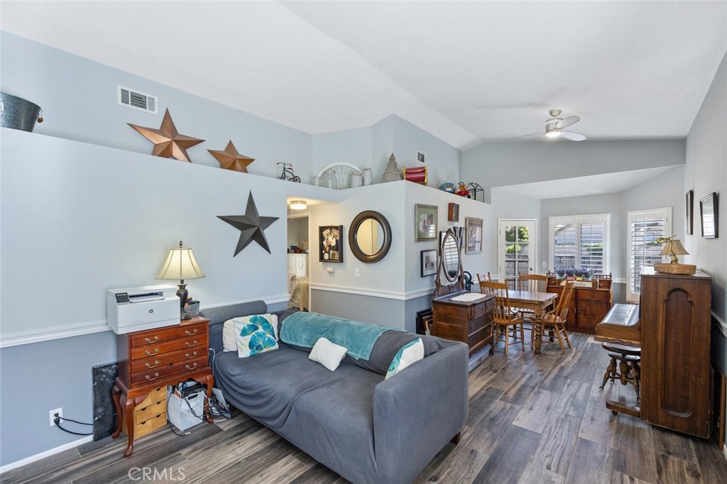 5E1Be673 C5B1 409F 9787 6B92126D3661 28123 Seco Canyon #94, Saugus, Ca 91390 &Lt;Span Style='BackgroundColor:transparent;Padding:0Px;'&Gt; &Lt;Small&Gt; &Lt;I&Gt; &Lt;/I&Gt; &Lt;/Small&Gt;&Lt;/Span&Gt;