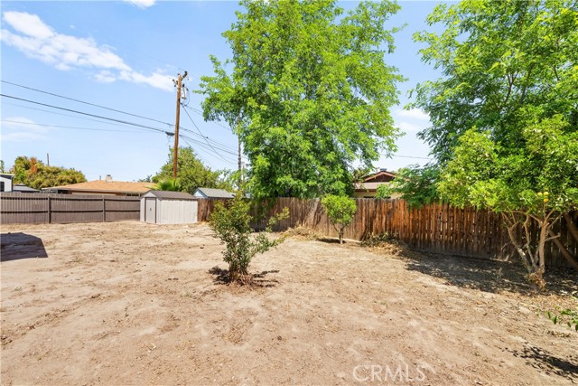 4620 East Charlton Avenue, Hemet CA: https://media.crmls.org/medias/5e1c8463-ede9-42ac-a5b1-5d4b4db4e819.jpg