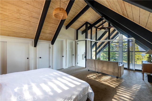 553 Pioneer Road, Lake Arrowhead CA: https://media.crmls.org/medias/5e1d6051-db1f-4ee1-9dde-c62f9ed3cd95.jpg