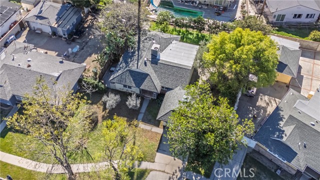 Detail Gallery Image 28 of 33 For 16728 Celtic, Granada Hills,  CA 91344 - 3 Beds | 2 Baths