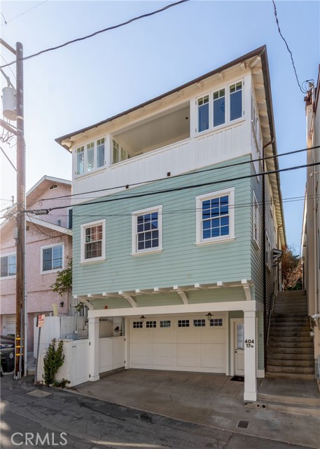 404 17th Street, Manhattan Beach, California 90266, 3 Bedrooms Bedrooms, ,2 BathroomsBathrooms,Residential,Sold,17th,SB21090546