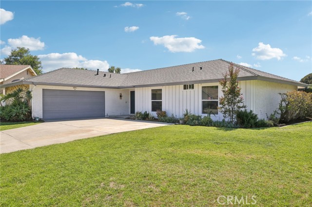 Detail Gallery Image 2 of 26 For 1322 N Navarro Pl, Orange,  CA 92869 - 3 Beds | 2 Baths