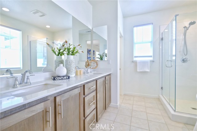 2969 E Merritt Paseo, Ontario CA: https://media.crmls.org/medias/5e1df85d-64ce-4102-aaaf-e74806fe0105.jpg