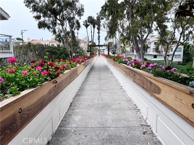 Detail Gallery Image 35 of 37 For 620 Avocado Ave, Corona Del Mar,  CA 92625 - 2 Beds | 2/1 Baths