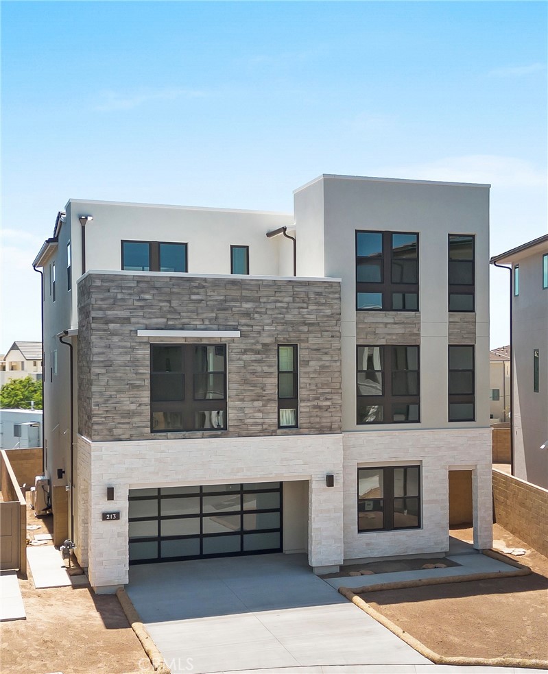 5e1fd5d8 D574 46eb Beda D54bcb4b716d