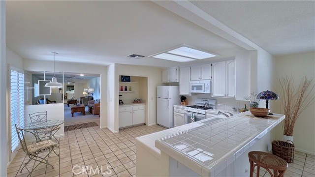 Detail Gallery Image 5 of 26 For 78310 Crestview, La Quinta,  CA 92253 - 3 Beds | 2 Baths