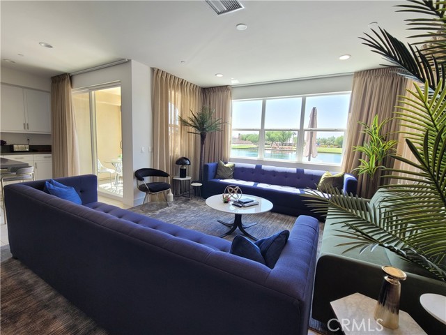 Image 6 of 26 For 84657 Litorale Court