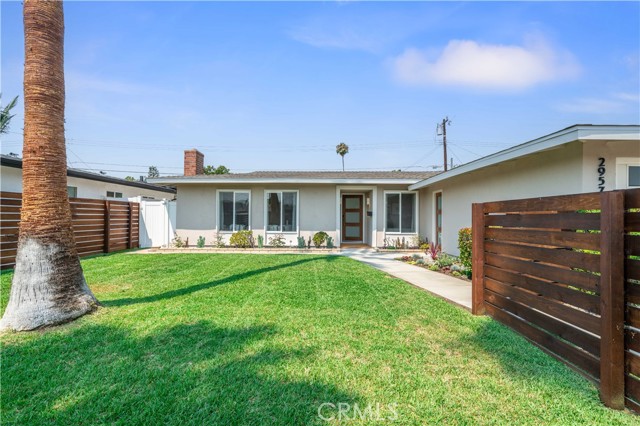 Detail Gallery Image 9 of 40 For 2957 Royal Palm Dr, Costa Mesa,  CA 92626 - 3 Beds | 2 Baths