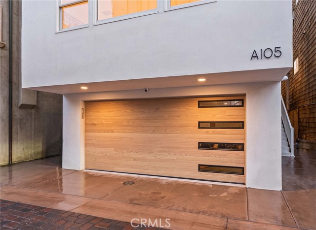 105 A Surfside Avenue, Surfside CA: https://media.crmls.org/medias/5e209b95-4964-4239-afe8-2eee68296b9f.jpg