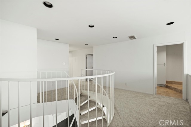 Detail Gallery Image 40 of 41 For 4265 Marina City Club Dr. Ph8,  Marina Del Rey,  CA 90292 - 2 Beds | 2/1 Baths