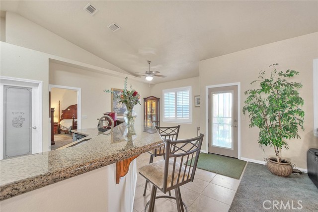 15095 Douglas Street, Apple Valley CA: https://media.crmls.org/medias/5e211355-ca42-4b3f-afe4-77b9b0665938.jpg