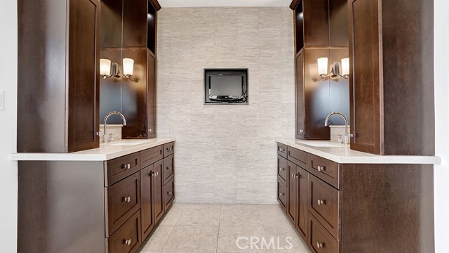 Detail Gallery Image 42 of 61 For 243 Poppy Ave, Corona Del Mar,  CA 92625 - 4 Beds | 3/1 Baths