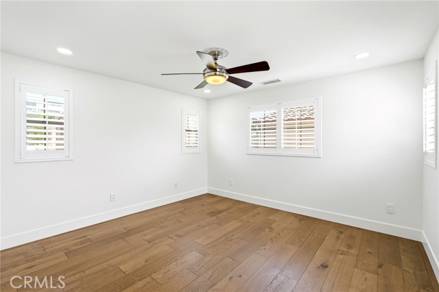 Detail Gallery Image 19 of 35 For 11537 Amalfi, Porter Ranch,  CA 91326 - 2 Beds | 3 Baths