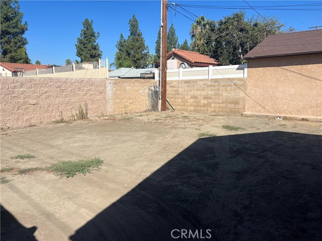 Detail Gallery Image 7 of 7 For 3012 Genevieve St, San Bernardino,  CA 92405 - 2 Beds | 1 Baths