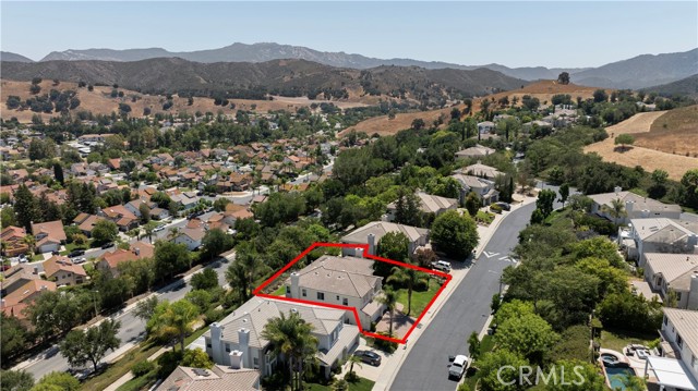 3966 Leighton Point Rd., Calabasas CA: https://media.crmls.org/medias/5e23bd32-d7c6-4157-91b6-f12a43acb02b.jpg