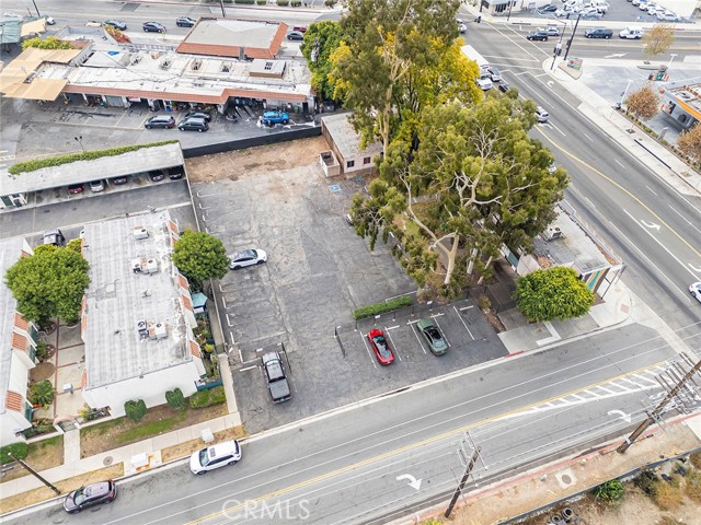 Image 13 of 15 For 900 San Gabriel Boulevard 200