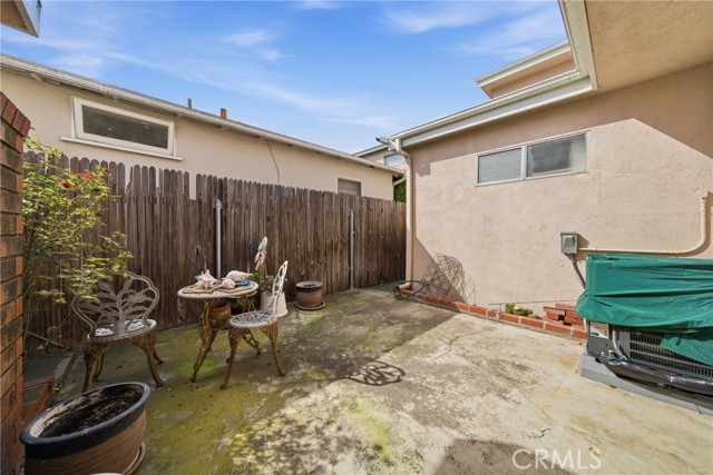 Detail Gallery Image 25 of 42 For 429 Carnation Ave, Corona Del Mar,  CA 92625 - 5 Beds | 5 Baths