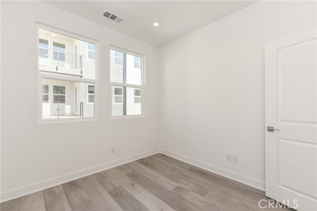 Detail Gallery Image 30 of 48 For 1418 S Urbana St, Anaheim,  CA 92805 - 4 Beds | 3/1 Baths