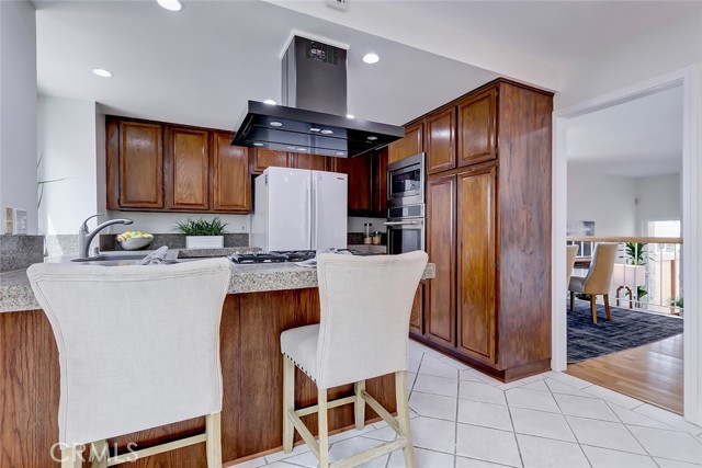 2512 Curtis Avenue, Redondo Beach, California 90278, 3 Bedrooms Bedrooms, ,2 BathroomsBathrooms,Residential,Sold,Curtis Avenue,SB22019177