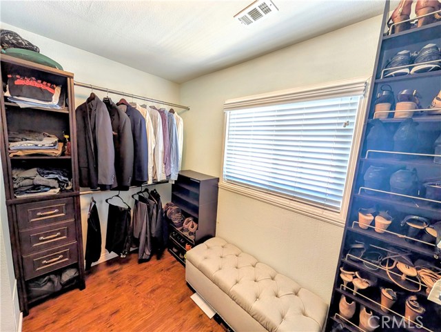 25701 Minoa Drive, Mission Viejo CA: https://media.crmls.org/medias/5e293400-23c4-40ca-bb1c-e7830f5a764c.jpg