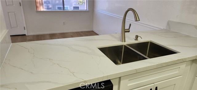 Detail Gallery Image 6 of 28 For 713 Walnut Dr, Lake Elsinore,  CA 92530 - 2 Beds | 1 Baths