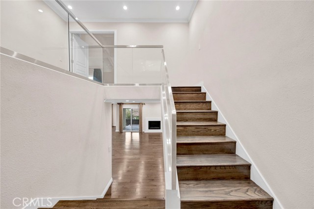 Detail Gallery Image 18 of 43 For 69 Penhill Ct, Glendale,  CA 91206 - 3 Beds | 3 Baths