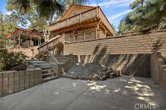 Detail Gallery Image 3 of 26 For 30730 Knoll View Dr, Running Springs,  CA 92382 - 3 Beds | 1/1 Baths