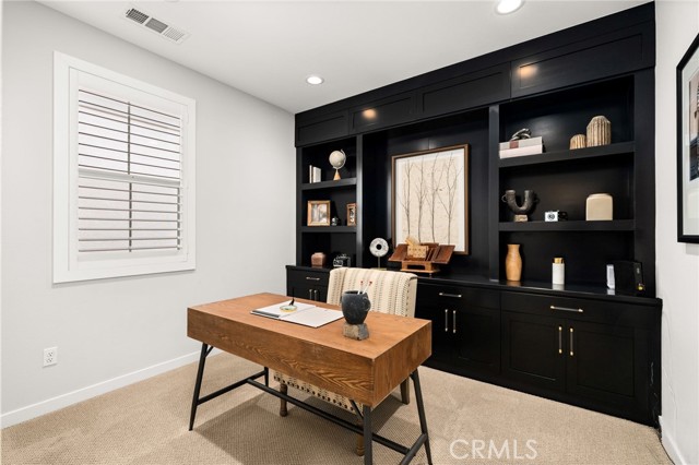 1419 N Indian Hill Boulevard, Claremont CA: https://media.crmls.org/medias/5e2a82fc-531a-4485-a134-1ad4a8115f2e.jpg