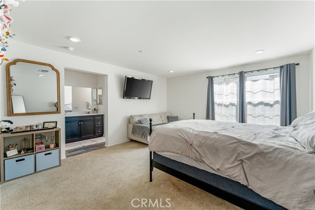 Detail Gallery Image 15 of 59 For 7155 Citrus Ave #315,  Fontana,  CA 92336 - 3 Beds | 2/1 Baths