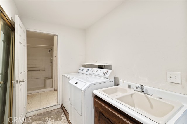 Detail Gallery Image 31 of 46 For 31144 5th Ave, Redlands,  CA 92374 - 4 Beds | 4/1 Baths