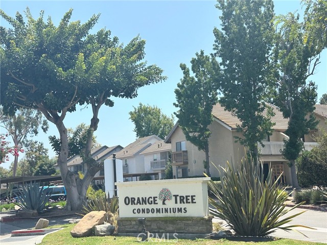 302 Lemon Grove, Irvine CA: https://media.crmls.org/medias/5e2cb30f-71ac-4cca-9729-1e040d91f867.jpg