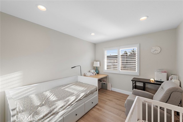 165 Church Place, Irvine CA: https://media.crmls.org/medias/5e2d0c0e-0873-4aab-b78e-e099c842b632.jpg