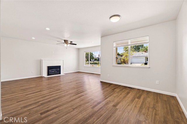 Detail Gallery Image 6 of 38 For 2843 Stormes, Oroville,  CA 95966 - 3 Beds | 2/1 Baths