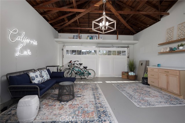 242 San Rafael Avenue, Santa Barbara CA: https://media.crmls.org/medias/5e2f1aeb-5cc9-4919-95bd-fd3f18b1404c.jpg