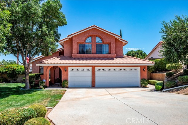 Detail Gallery Image 4 of 44 For 40512 Palmas Ct, Palmdale,  CA 93551 - 3 Beds | 2/1 Baths