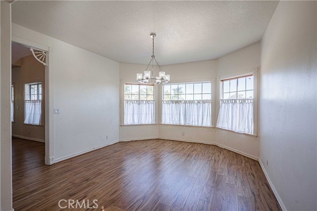 Detail Gallery Image 33 of 55 For 17835 Hayes Ave, Lake Elsinore,  CA 92530 - 3 Beds | 2/1 Baths