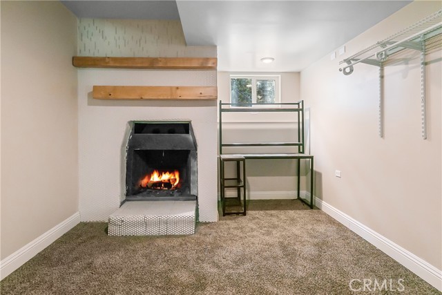 Detail Gallery Image 12 of 19 For 22060 Mockingbird Ln, Cedarpines Park,  CA 92322 - 4 Beds | 1/1 Baths