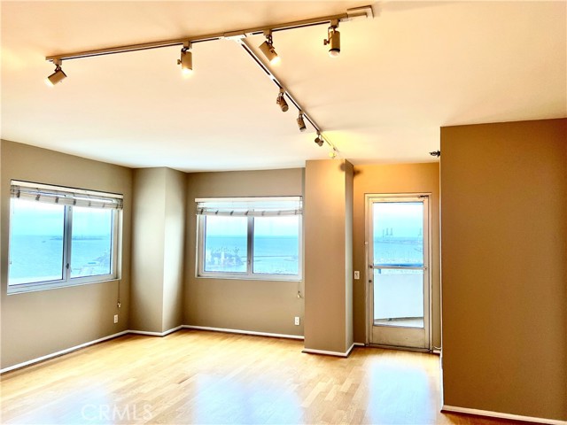 Detail Gallery Image 7 of 18 For 525 E Seaside Way #1708,  Long Beach,  CA 90802 - 2 Beds | 2 Baths