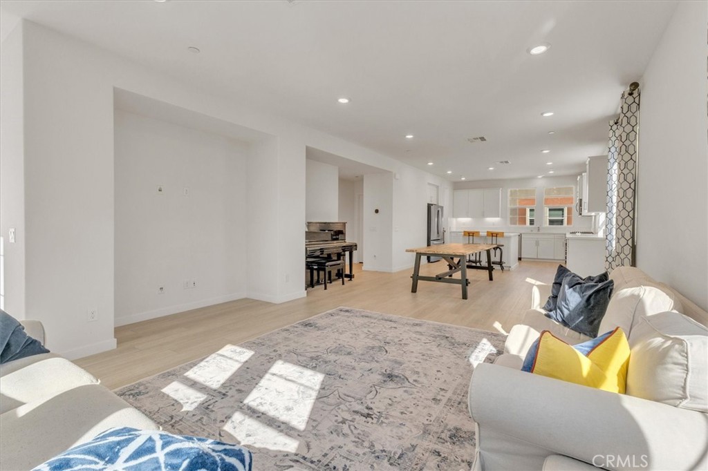 MLS #SR25259200 image #16