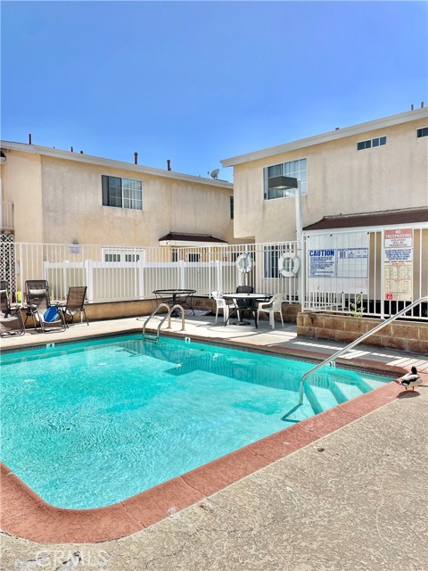 Detail Gallery Image 46 of 46 For 4315 W 145th St #10,  Lawndale,  CA 90260 - 3 Beds | 2/1 Baths