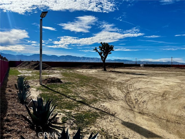 Detail Gallery Image 3 of 52 For 171 Ste Vic Avenue Q2, Palmdale,  CA 93591 - – Beds | – Baths